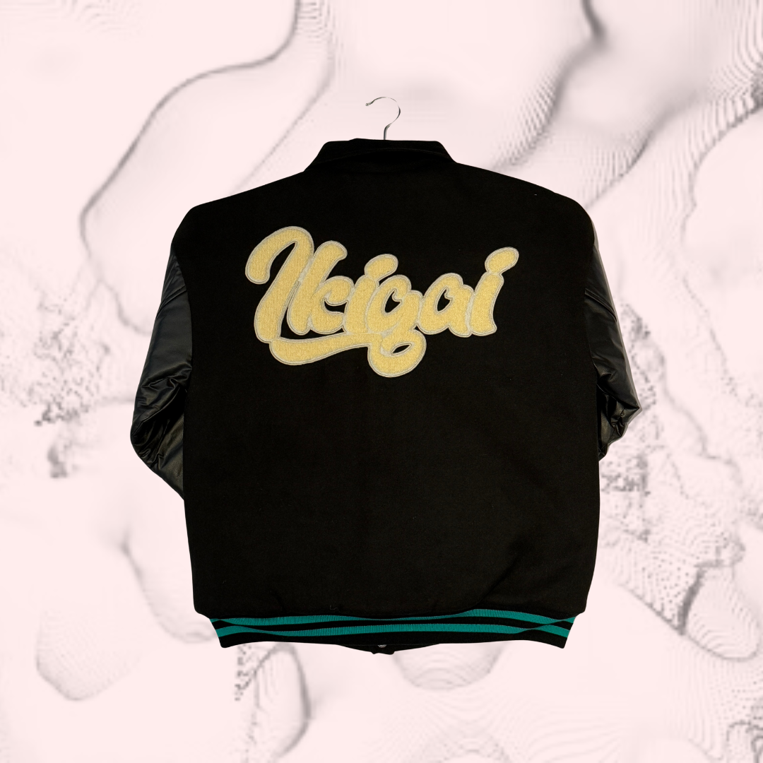Varsity Jacket Negra