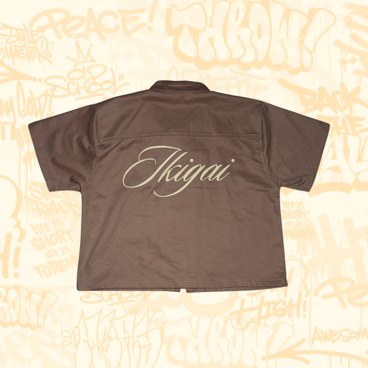 IKIGAI OLD SCHOOL SOBRE CAMISA CAFE